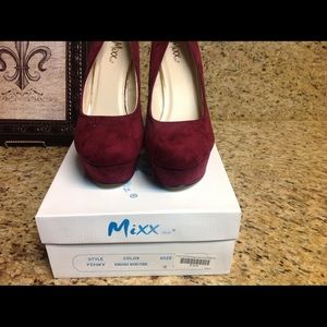 Wedges - Burgundy Suede